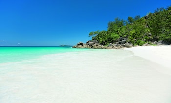 praslin island