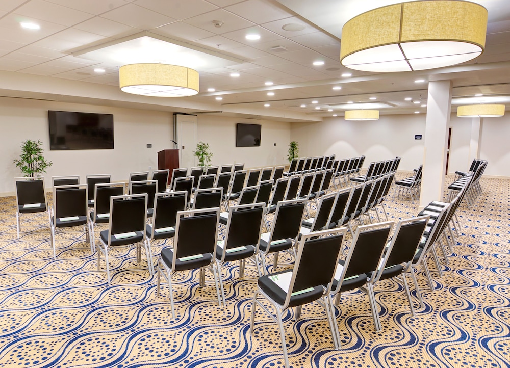 holiday inn gainesville university center by ihg