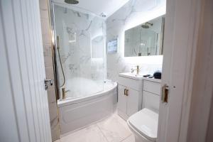 manhattan luxury suites