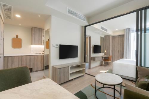 staybridge suites bangkok sukhumvit an ihg hotel