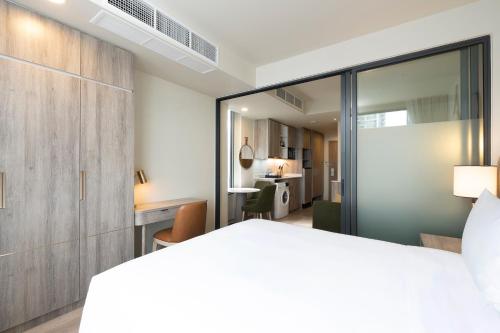 staybridge suites bangkok sukhumvit an ihg hotel