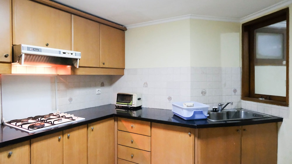 extra spacious and homey 2br at kondominium puncak marina apartment