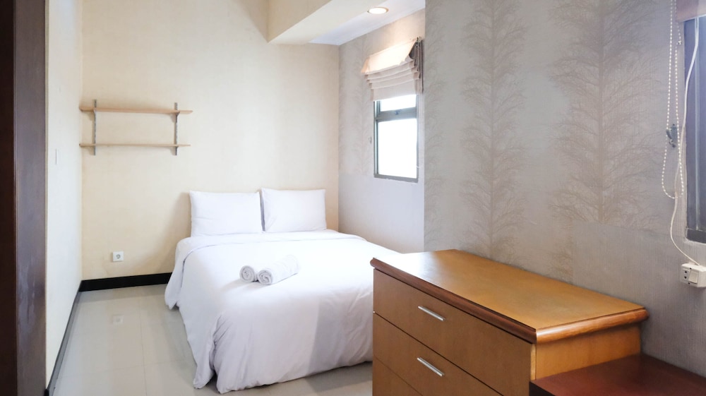 extra spacious and homey 2br at kondominium puncak marina apartment