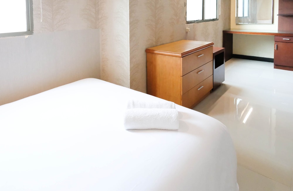 extra spacious and homey 2br at kondominium puncak marina apartment