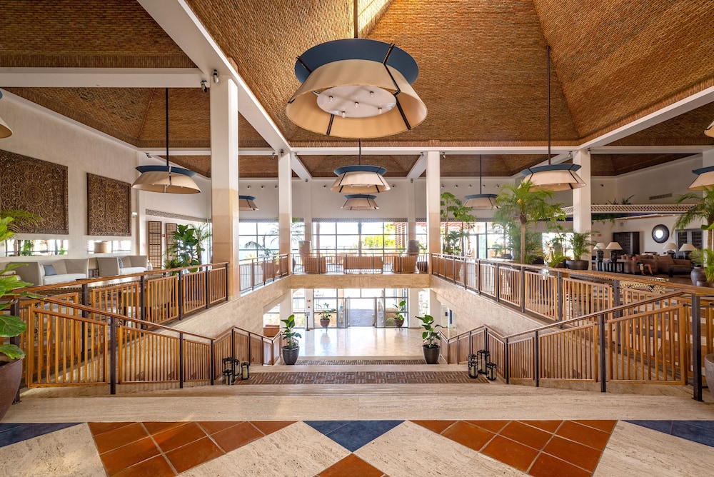 grande real santa eulalia resort