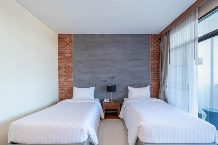 sea sand sun hua hin resort