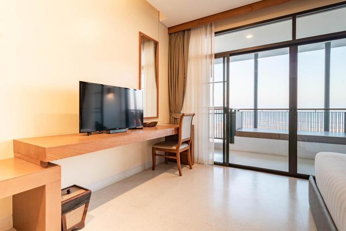 sea sand sun hua hin resort