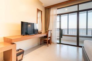 sea sand sun hua hin resort