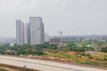 well furnished studio apartment sky house bsd