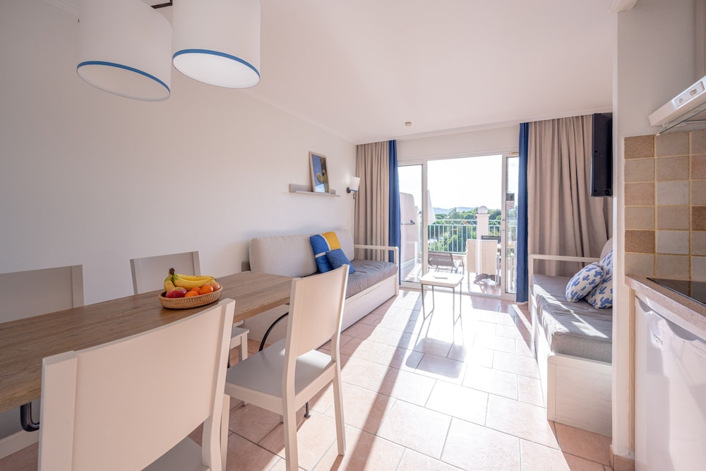 residence pierre and vacances premium les calanques des issambres