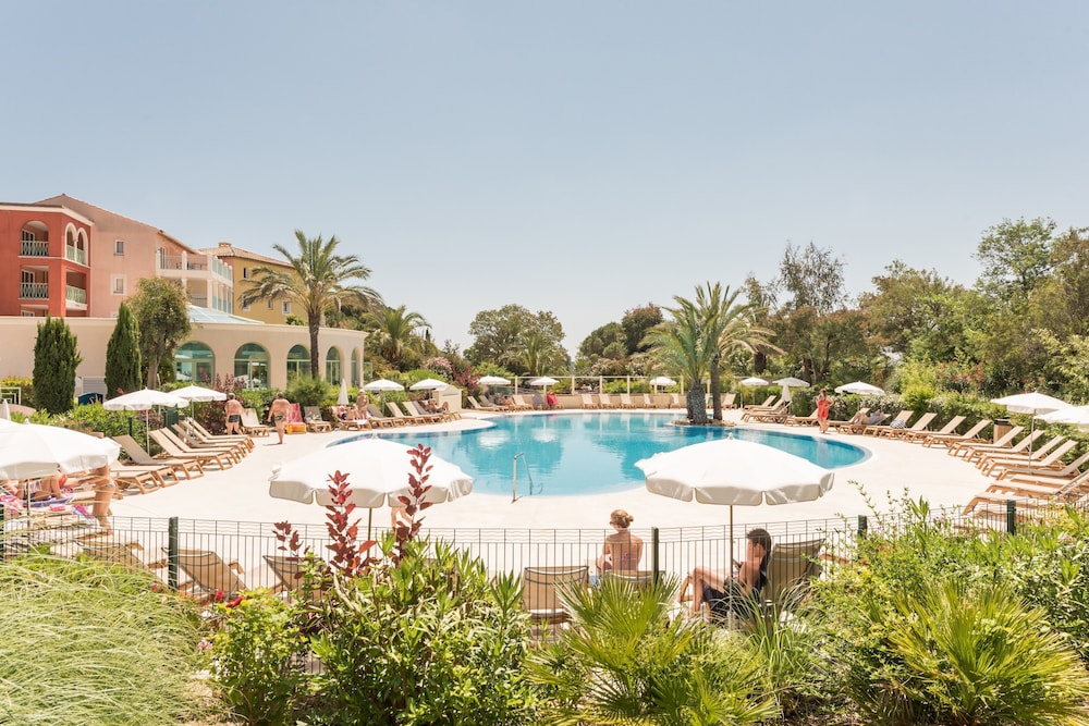 residence pierre and vacances premium les calanques des issambres