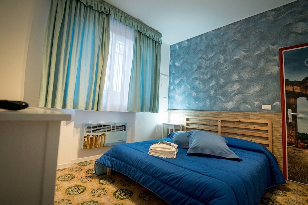 camagna country house selinunte room