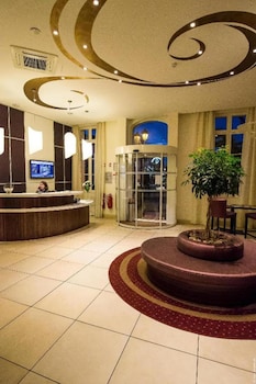 ha tel frana ois premier