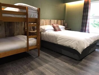 rostrevor mountain lodge