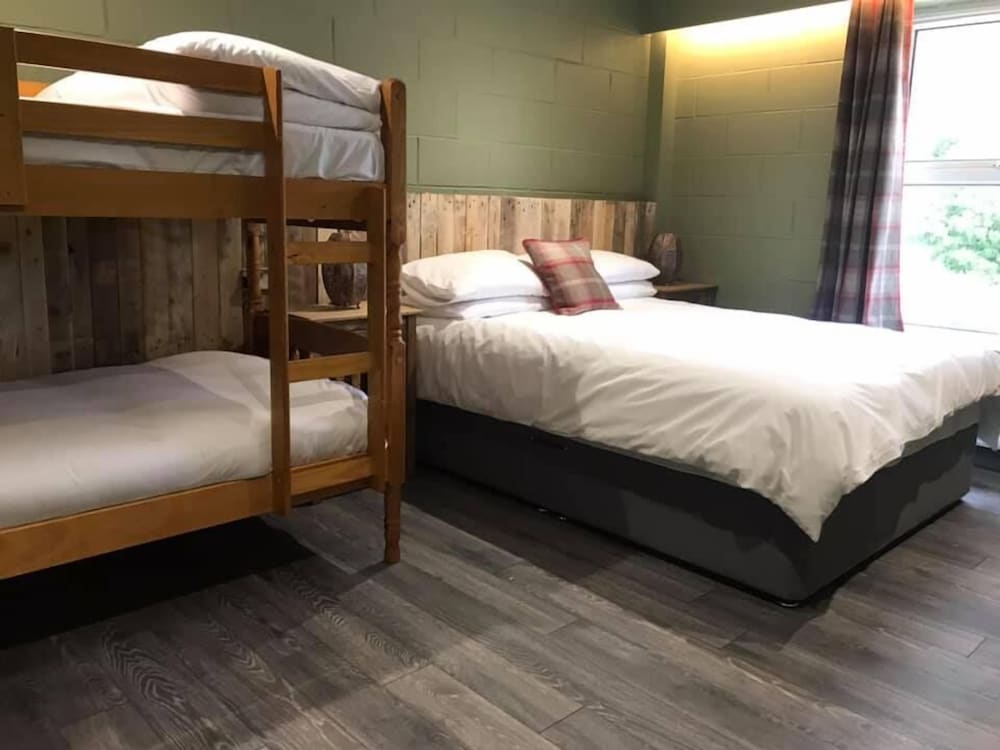 rostrevor mountain lodge