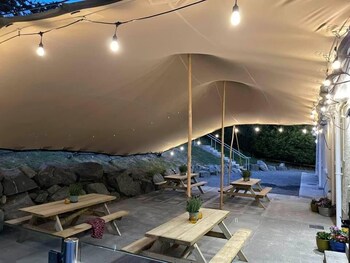 rostrevor mountain lodge