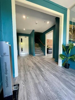 rostrevor mountain lodge