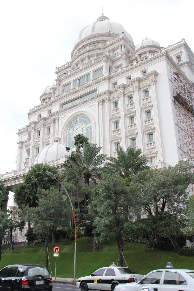 grand empire palace hotel