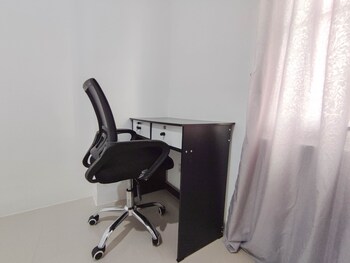 good deal 1br at paltrow city apartment