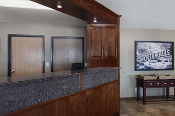 Super 8 By Wyndham Sioux Falls/41St Street,Sioux Falls>>Minnehaha County,2 star