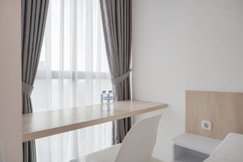 comfort and warm studio at ciputra world 2 apartment