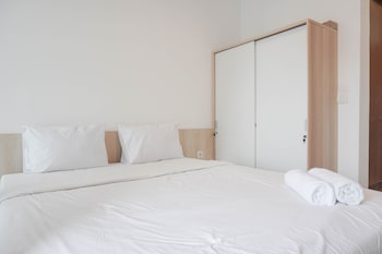 comfort and warm studio at ciputra world 2 apartment