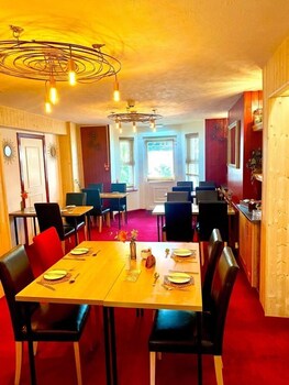 Walkden House,,2 star