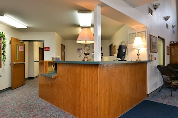 Americas Best Value Inn & Suites Clear Lake,South Dakota>>Clear Lake,2 star