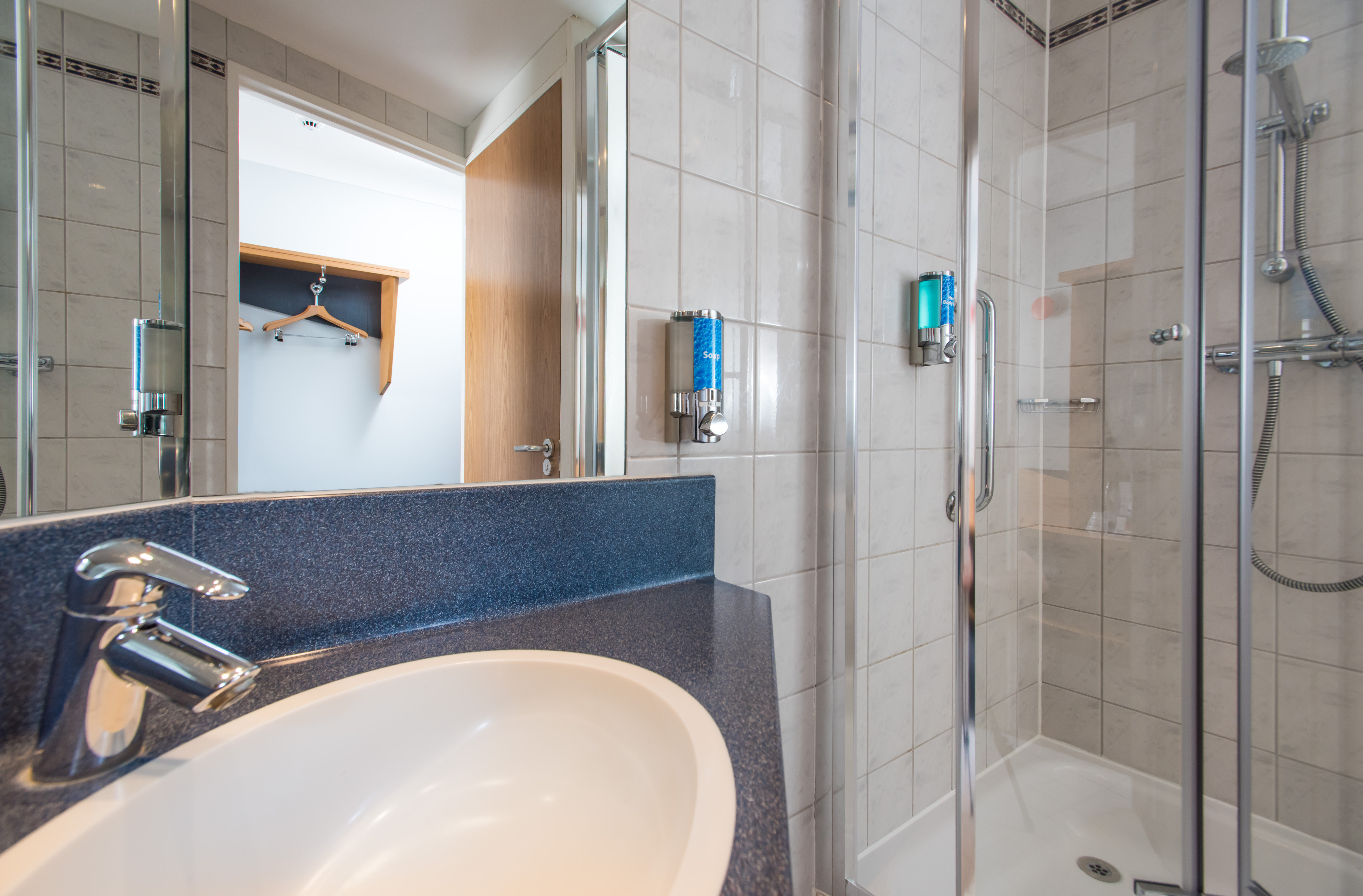 holiday inn express stoke on trent by ihg