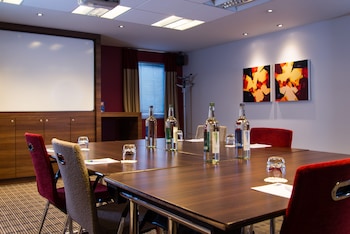 holiday inn express stoke on trent by ihg
