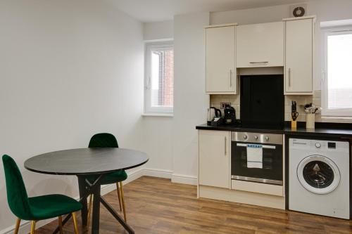 charles hope apartments swindon
