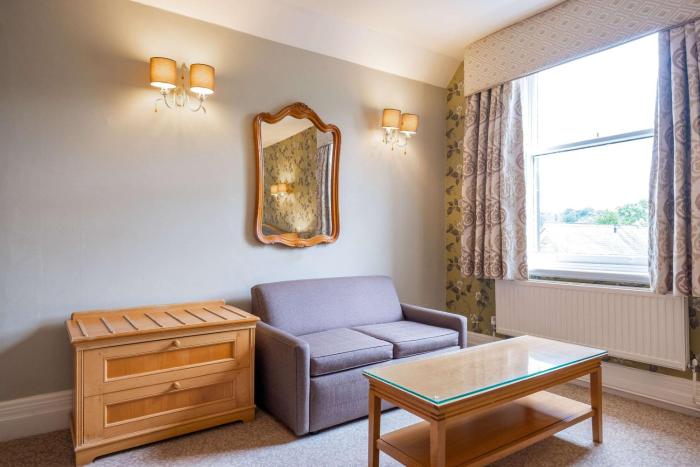 makeney hall hotel
