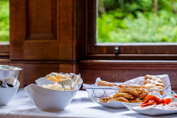 makeney hall hotel