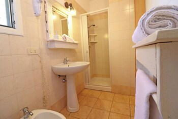 casa vittoria residence torre santo stefano in otranto 3 places
