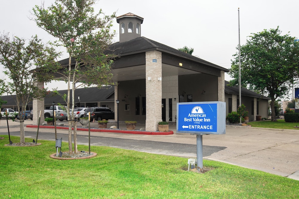 americas best value inn harlingen
