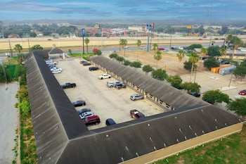 americas best value inn harlingen