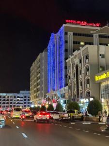 boonmax hotel l l c