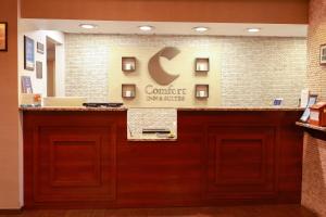 Comfort Inn And Suites,Englewood>>Dayton,3 star