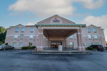 comfort inn and suites