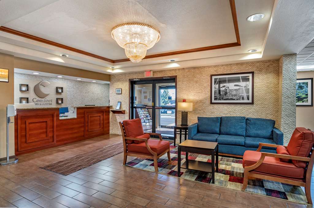 comfort inn and suites