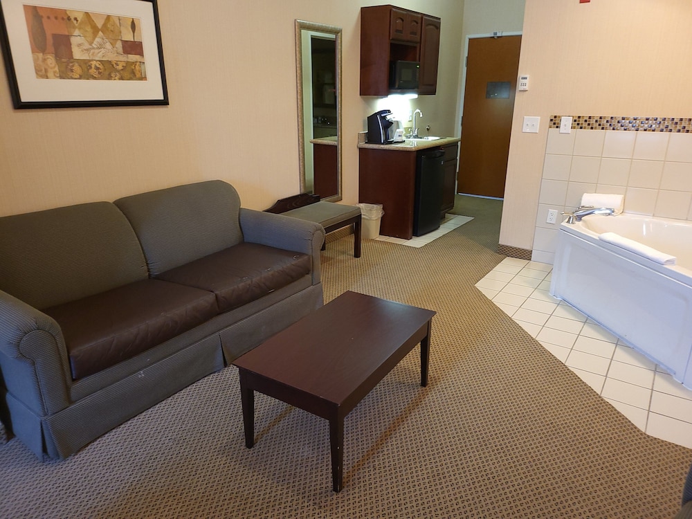 holiday inn express and suites dayton north tipp c