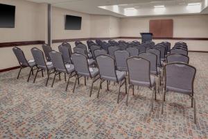 doubletree suites by hilton dayton miamisburg