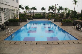 iroom margonda residence 345