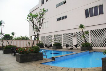 iroom margonda residence 345