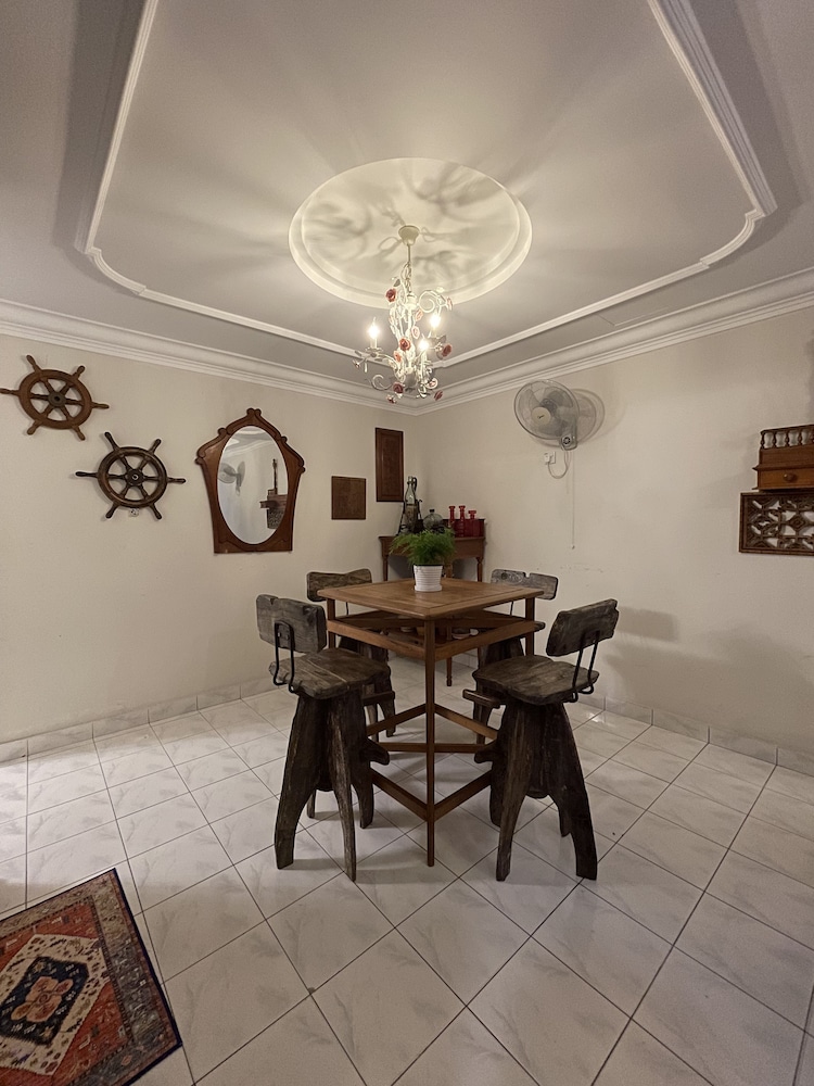 baba and charlie homestay