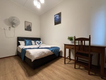 baba and charlie homestay