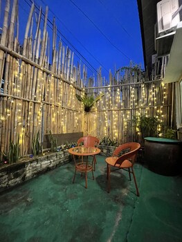 baba and charlie homestay