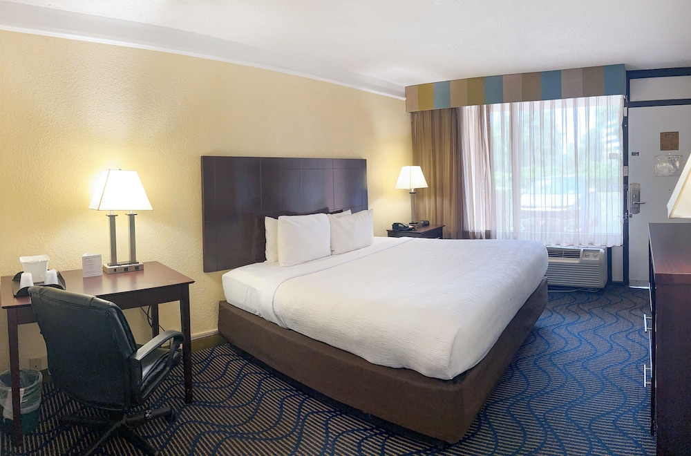 hotel sonohotel idrive district