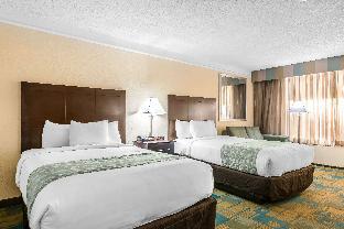 Hotel Sonohotel Idrive District,8300 Jamaican Ct,3 star