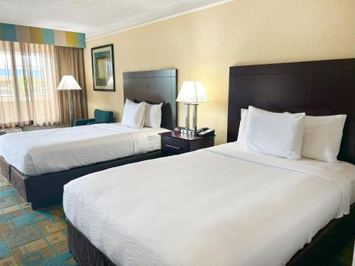 hotel sonohotel idrive district